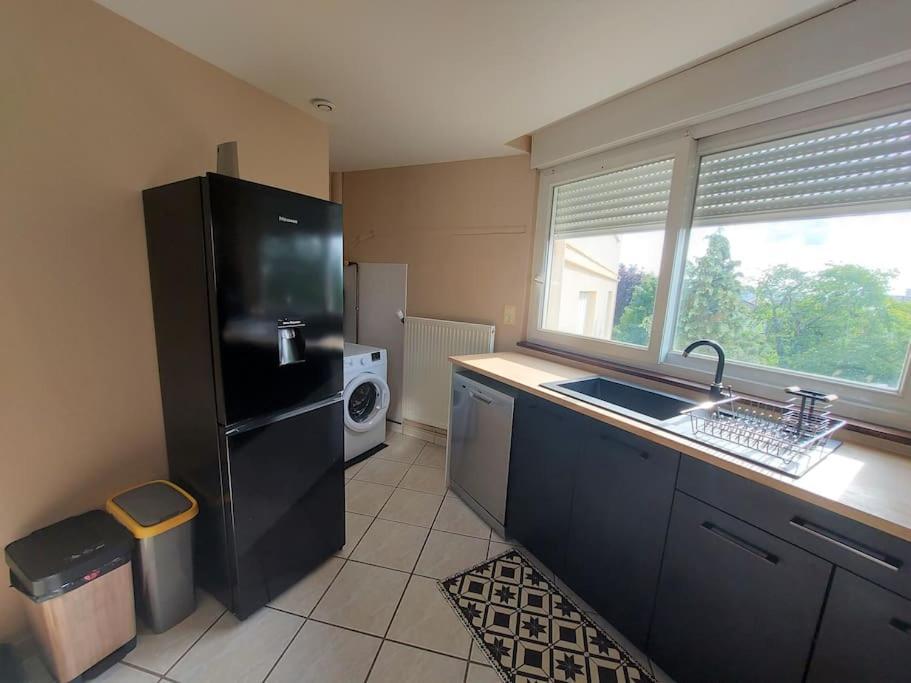 Le Chic Ethnic Dreux Apartment Bagian luar foto